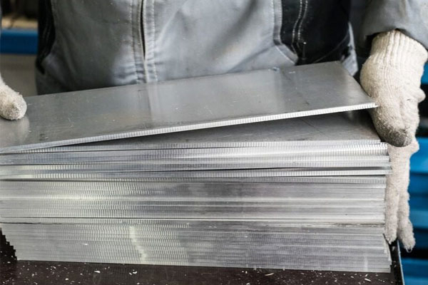 Sheet Metal Bending Thickness Consistency